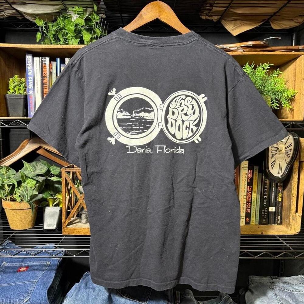 Vintage 90s Single Stitch The Dry Dock Surf Tee Black White Dania Florida Shirt